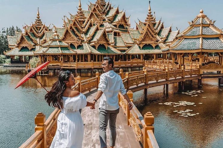Bangkok Ancient Wonders: Muang Boran Ancient City & Erawan Museum Tour 