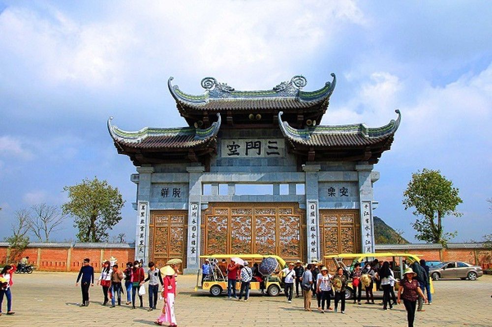 Bai Dinh Pagoda