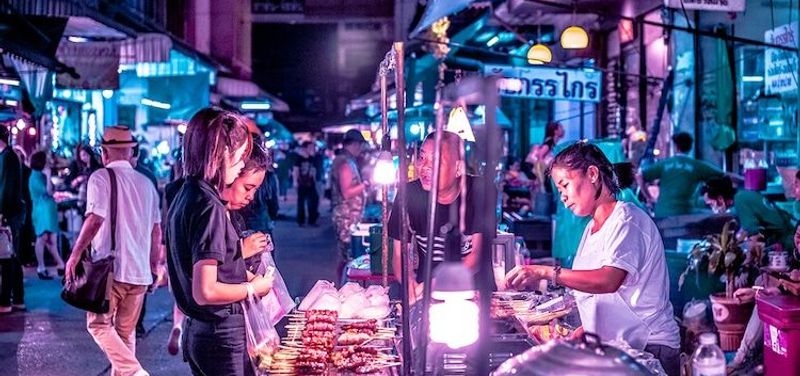 Bangkok By Night: The Ultimate Experience        