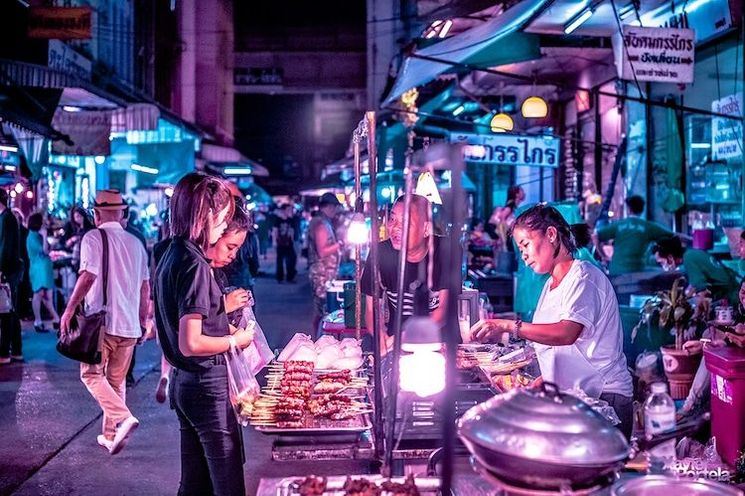 Bangkok By Night: The Ultimate Experience        