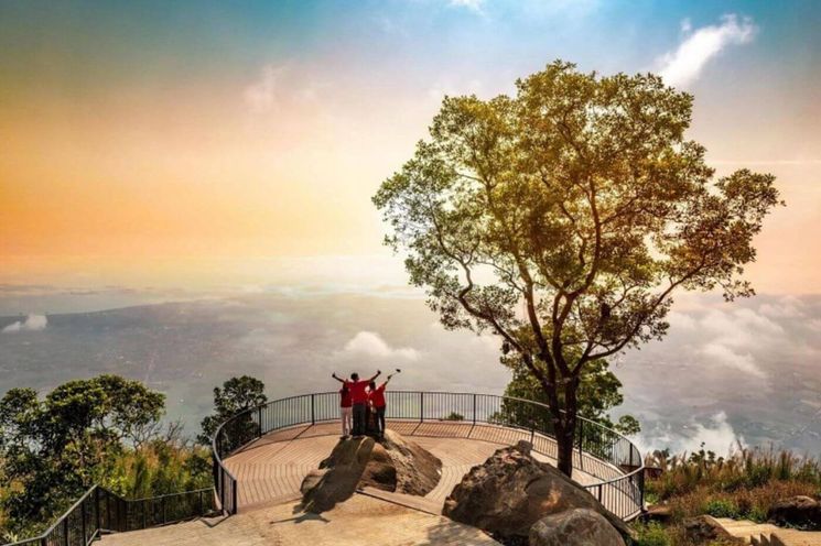 Cao Dai Temple And Black Virgin Mountain Adventure     
