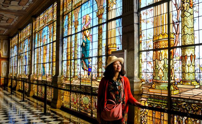 Mexico City Chapultepec Tour: The Magic Castle           