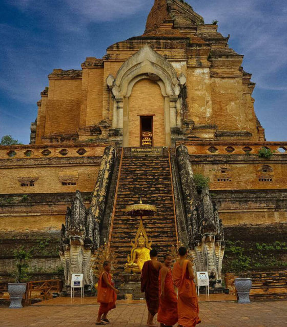 Chiang Mai City Tour by Bike (Half Day)