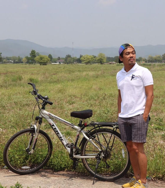 Bicycle and Thai Cooking