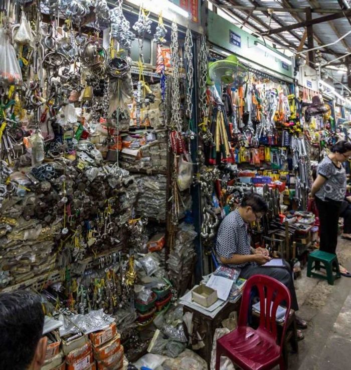Dan Sinh Market