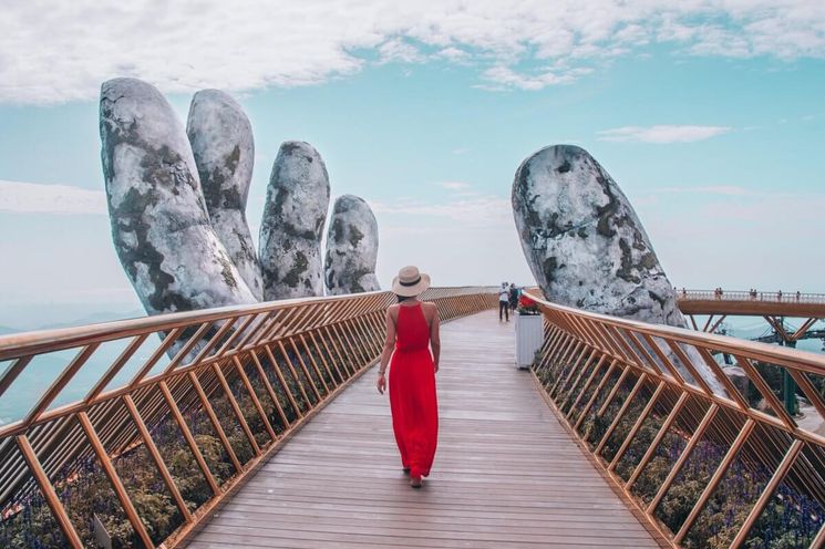Da Nang Instagram Tour: Most Famous Spots         