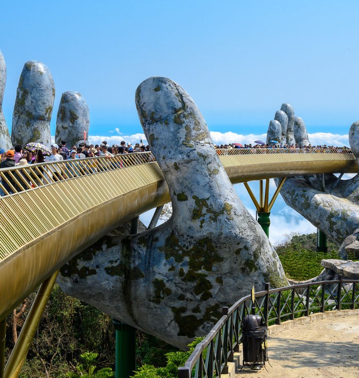 Golden Hands Bridge