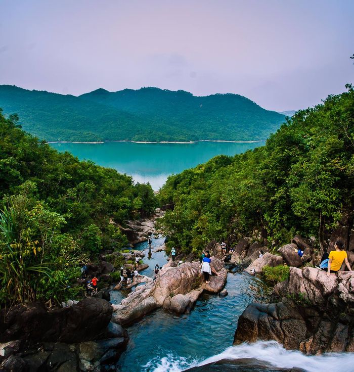 Ham Ho Travel Jsc