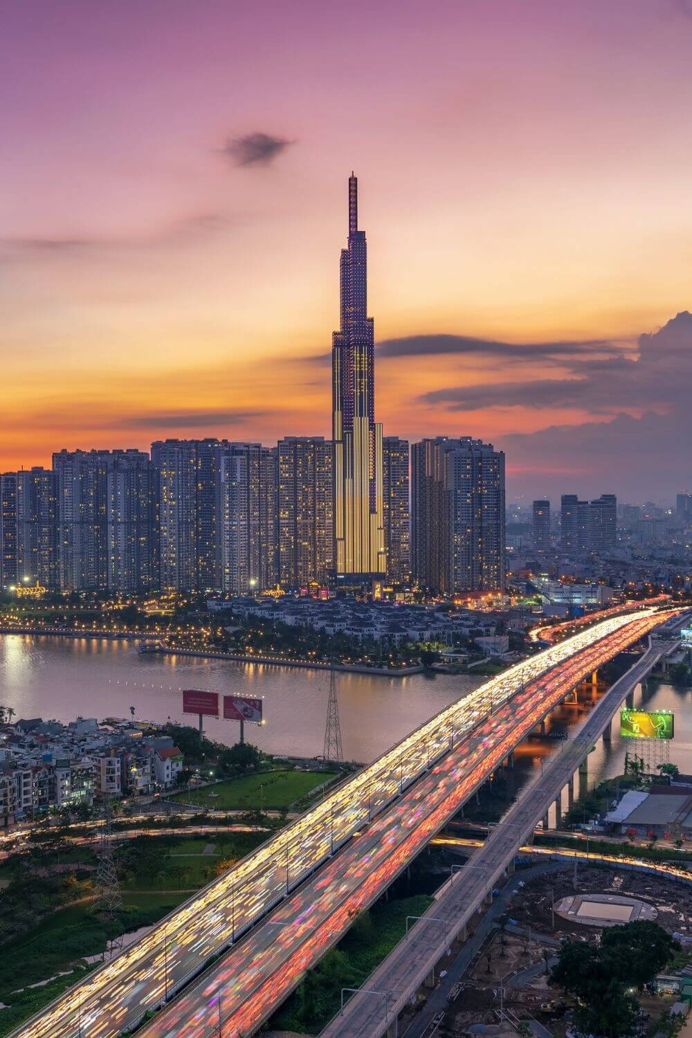 ho-chi-minh-travel-guide-4033-mobile-banner.jpeg