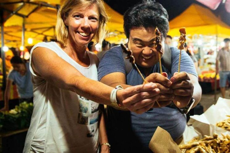 Kuala Lumpur Night Delight Local Food Tour       