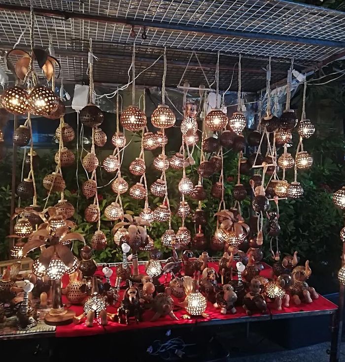 Maenam Thursday Night Market