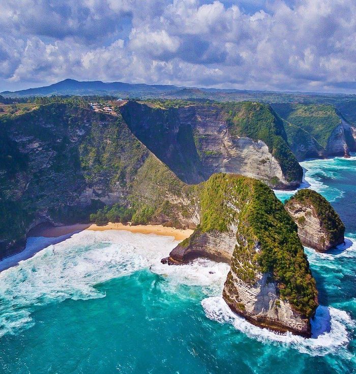 Paluang Cliff