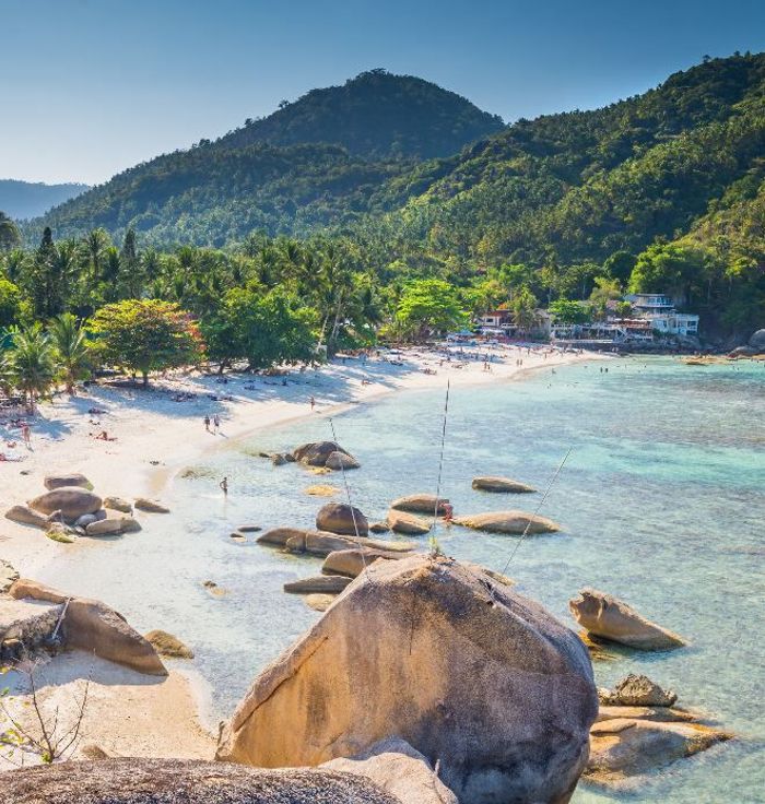 Samrong Beach