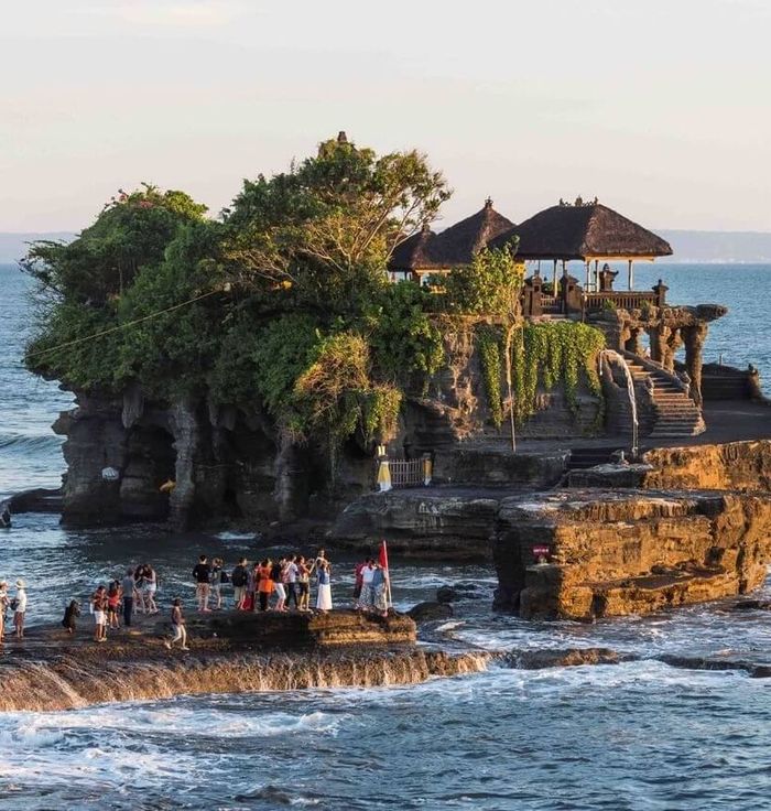 Tanah Lot Temple