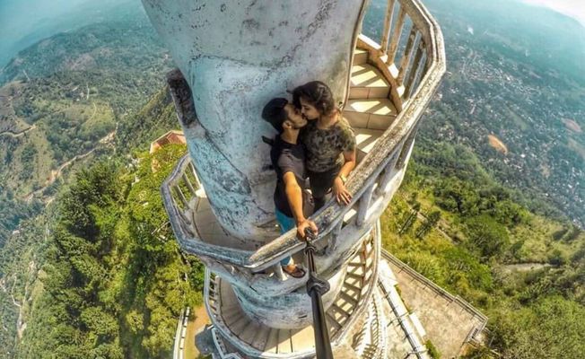 Sri Lanka Ultimate Ambuluwawa Tower And Hike Experience