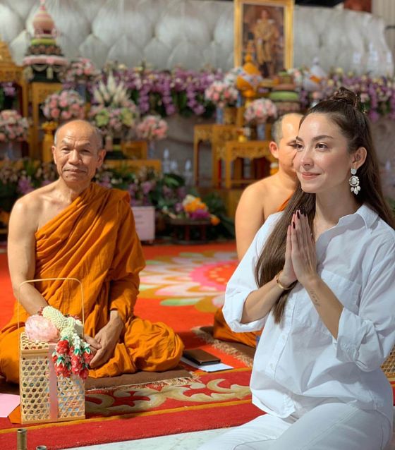 Praying with monks in Bangkok