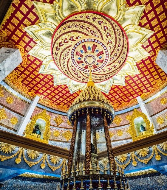 Wat Dhammamongkol, Bangkok