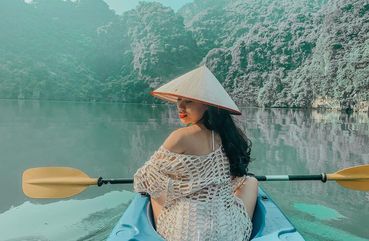 Luon caves, Halong Bay, Vietnam