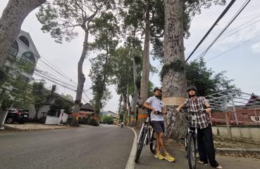 Chiang Mai City Tour by Bike (Half Day)