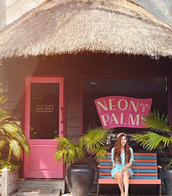 Neon Palms lunch, Bali