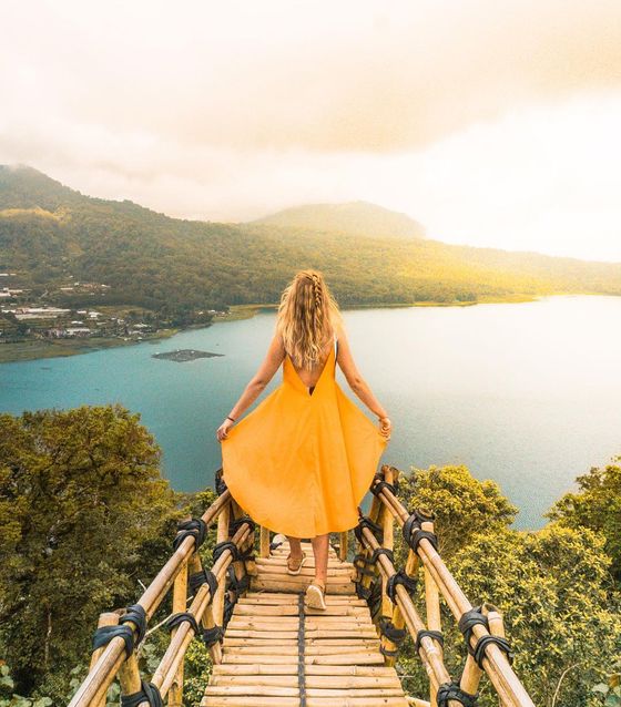 Wanagiri Hidden Hill (Twin Lake View)