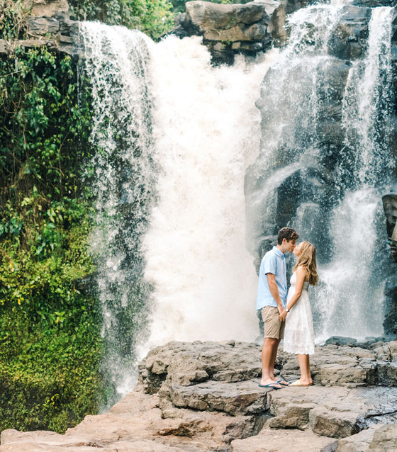 Tegenungan Waterfall instagram tour Bali