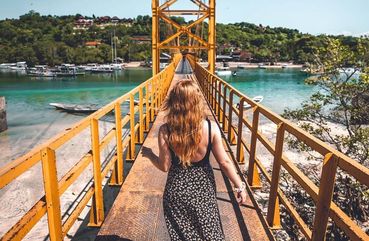 Yellow Bridge Nusa Ceningan