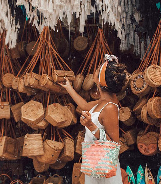 Shopping at Ubud Market, Bali