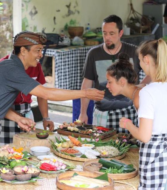 Cooking class in Bali tour