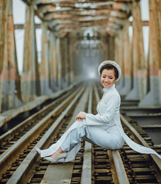 The railroad bridge in hanoi