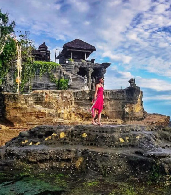 Beautiful Tanah Lot Temple, Bali Indonesia