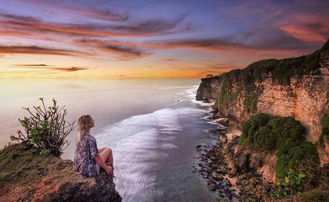 Uluwatu Instagram Tour: Unforgettable Beaches            