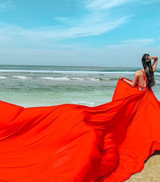 VIP Bali Flying Dress Photoshoot - Uluwatu 