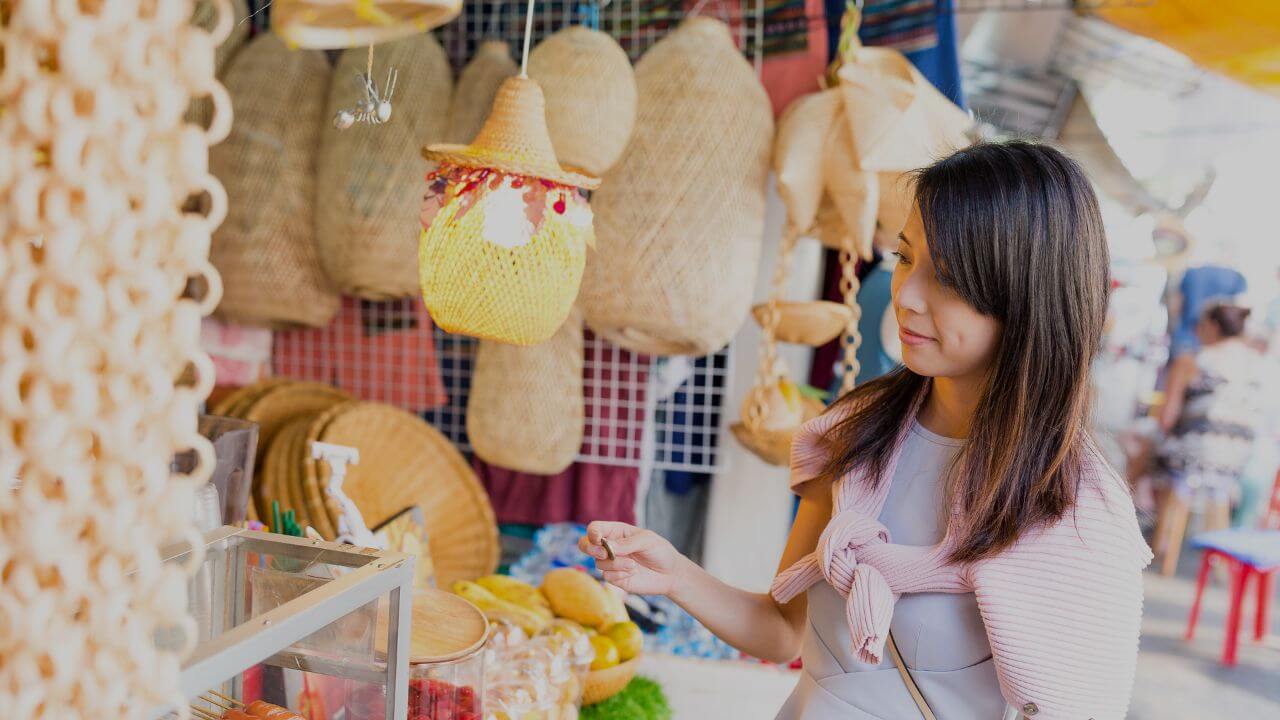 What to Buy in Bangkok? Where to Shop Hidden Gems & Tourist Favorites!